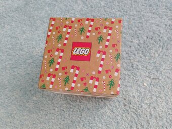 Lego hrnek s vykrajovátky - 3