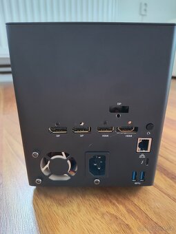 RX 5700 XT 8GB eGPU (Aorus Gaming Box) - 3