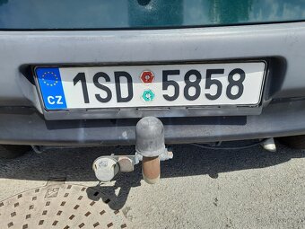 Prodám Toyotu Yaris - 3