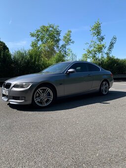 BMW 325i E92 Coupe 160kw Manuální řazení - 3