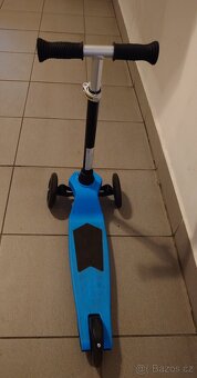 Koloběžka STIGA Mini Kick Supreme modrá - 3