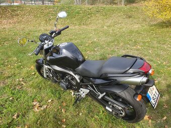 Prodám Yamaha FZ6 FAZER najeto 19 586km - 3