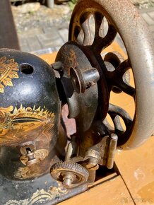 Šicí stroj SINGER - 3