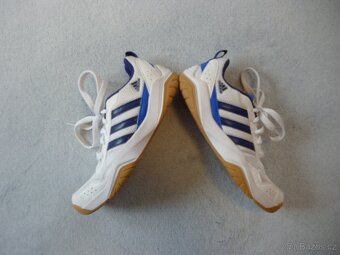 Prodám dětské sportovní boty/tenisky, vel.33 zn. ADIDAS - 3