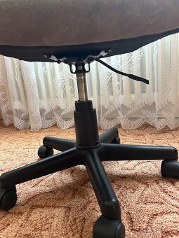 Kancelářské křeslo - 3