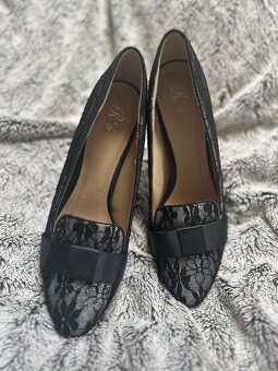 Luxusní krajkové černé lodičky vel 40 - 3