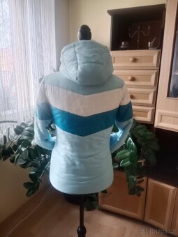 Nije krásná zimní bunda - 3