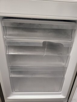 lednice se spodním mrazákem, nerez, A++ - 3