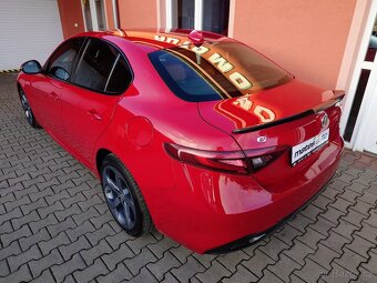 Alfa Romeo Giulia 2017 2.2 JTDM Veloce 154 kW - 3