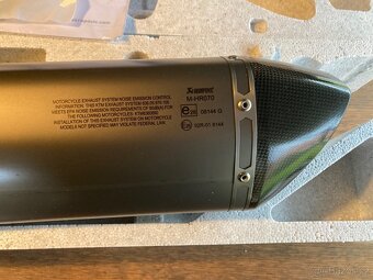 výfuk Akrapovič KTM 890 DUKE - 3