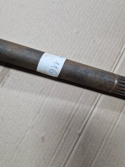 Spojková hřidel zetor uř3 - 3