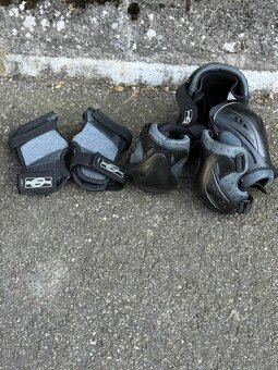 KOLEČKOVÉ BRUSLE - 3