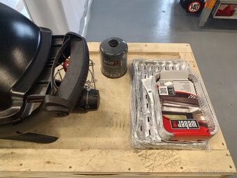 Plynový gril Weber Q 1200 - 3