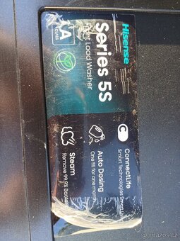 Hisense - 3
