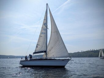 Plachetnice Dufour 4800 + přívěs - 3
