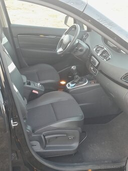 Grand Scenic 1.6 dci 96kw 7 míst Bose - 3