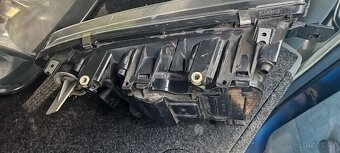 Škoda Fabie / přední světla - 3