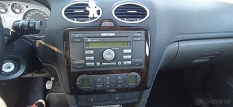 Ford Focus Ghia 2.0. TDCI 98 kW - 3