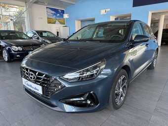 Hyundai i30 1.5TGDi,ZÁRUKA DO 9/2028,ČR,1.MAJITEL,SMART - 3