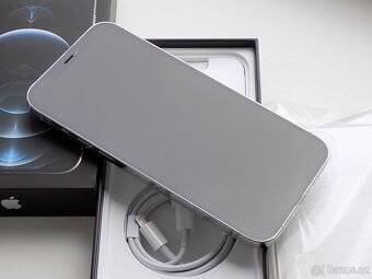 APPLE iPhone 12 Pro Max 128GB Silver - ZÁRUKA - JAKO NOVÝ - 3