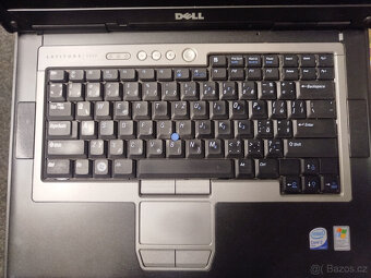 Dell Latitude D830 - 3