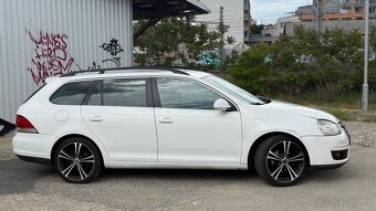 VW Golf/2009/automat/1.9tdi/ - 3