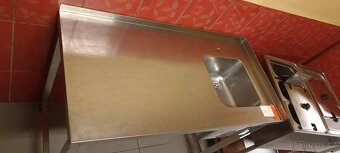 Nerezový pult 120 cm + dřez - 3