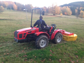 Malotraktor AGT 960 svahový speciál, otočné pracoviště, 50HP - 3