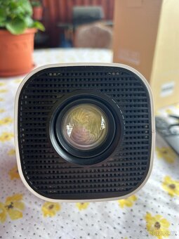 Malý projektor 4k - 3
