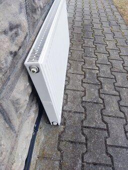 Radiátor š. 100 cm - používaný - 3