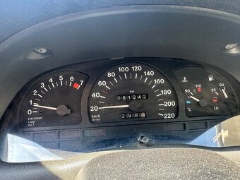 Opel Astra 2.0i - 3