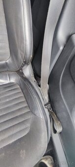 Volkswagen Passat B7 ND sedačky - 3