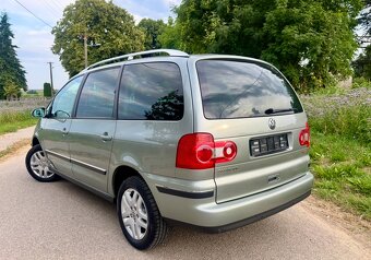 VOLKSWAGEN SHARAN 1.9 TDI 7-MIESTNY HIGHLINE - 3