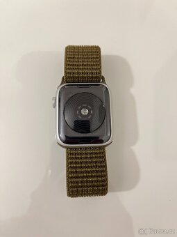 Apple Watch SE Nike 44mm - 3