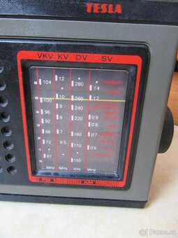 Nabízím retro radio Tesla Arioso. Radio nehraje,. Prodávám j - 3