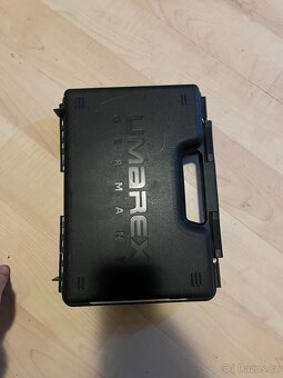Umarex Beretta M92 FS CO2 pistole 4,5 mm – málo střílená - 3