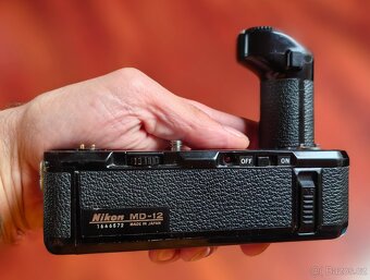 Nikon MD-12 - 3