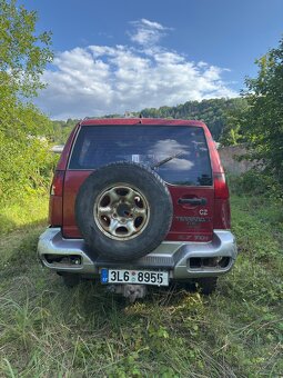 Nissan Terrano 2.7 TD 92kw - 3