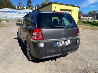 Opel Zafira 1,7 CDTi - 7 míst - 3
