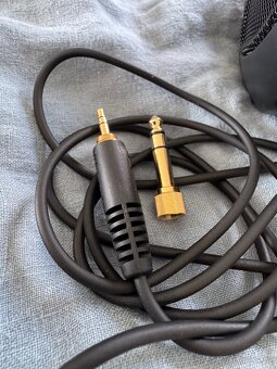 Sennheiser HD560s - 3