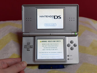 Nintendo DS Lite stříbrný - 3