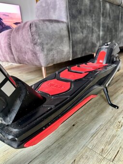 Aprilia eSR1 pouze 144km - 3