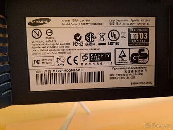 Monitor SAMSUNG 22 '' - 3