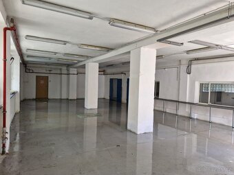 Sklad/malovýroba/prodejní prostor v Říční ulici v Lounech - 3