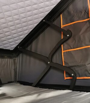 Pronájem Autostanu – střešní stan pro 2 osoby - 3