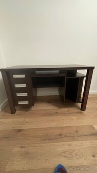 Nábytek - Komoda, Vitřína, stůl - 3