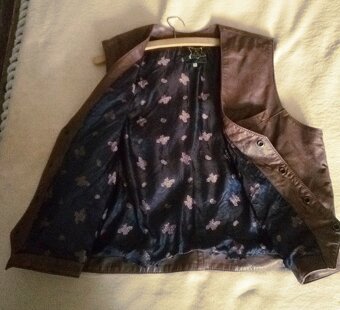 Nová kožená vesta, vel. č. 54 - 3