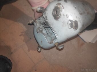 Jawa 550, 555, pařez, nádrž - 3