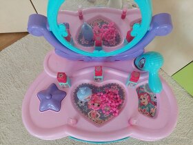 Dětský kosmetický stoleček s příslušenstvím - 3