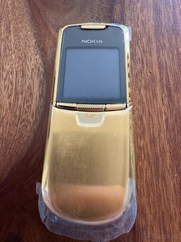 Nokia 8800 Gold – Luxus, který vás ohromí - 3